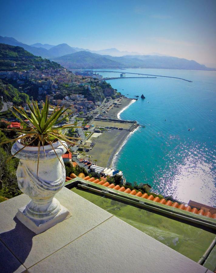 Ferienwohnung La Terrazza Sul Blu -Vista Mare- Vietri Exterior foto