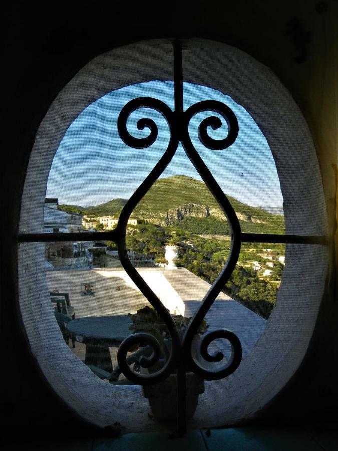 Ferienwohnung La Terrazza Sul Blu -Vista Mare- Vietri Exterior foto